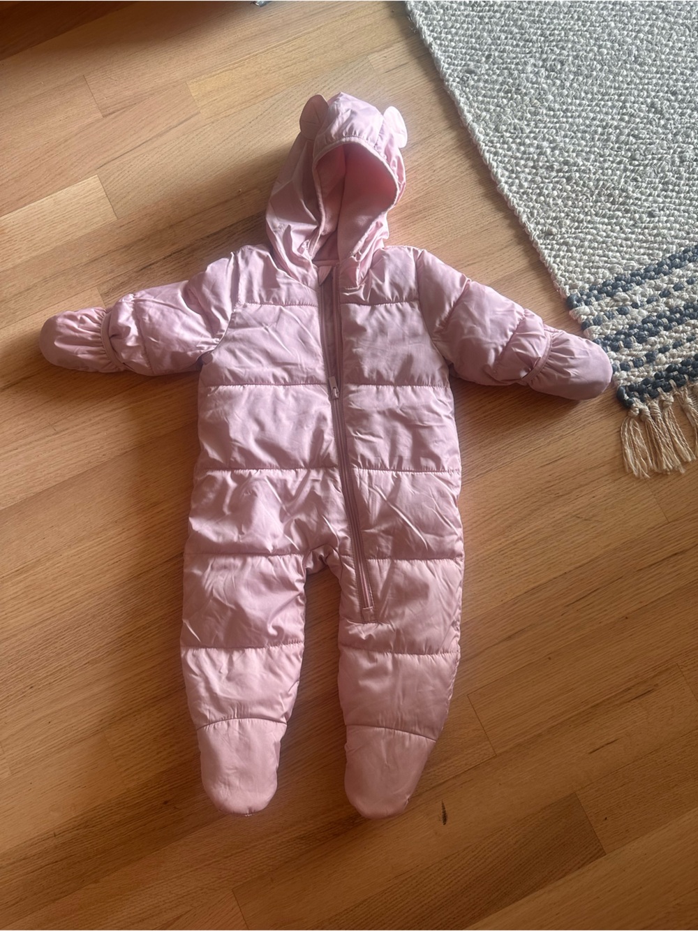 Old Navy Light Pink Puffer One-Piece Snow Suite 6-12 months